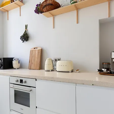 Superbe Loft Moderne En Plein Centre *