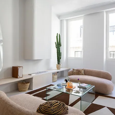 Superbe Loft Moderne En Plein Centre *